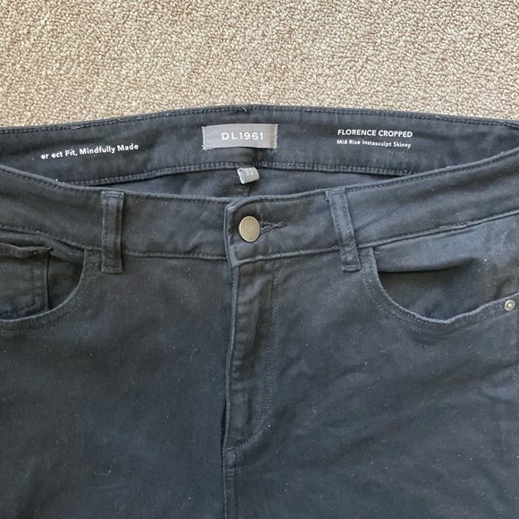 DL1961 SKINNY JEANS BLACK FLORENCE CROPPED MID RISE INSTASCULPT SIZE 30 - Picture 2 of 4